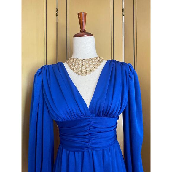 Vintage maxi dress with gathered waist in cobalt blue, size M - Picture 4 of 9